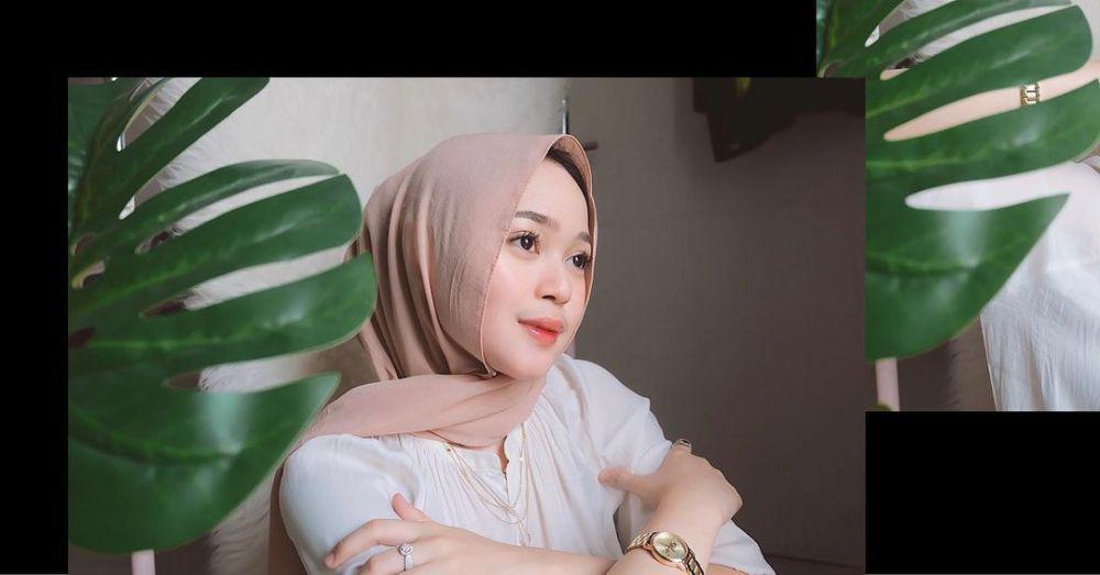 10 Potret Terkini Cecillia Gina, Putri Limbad, yang Manisnya Paripurna