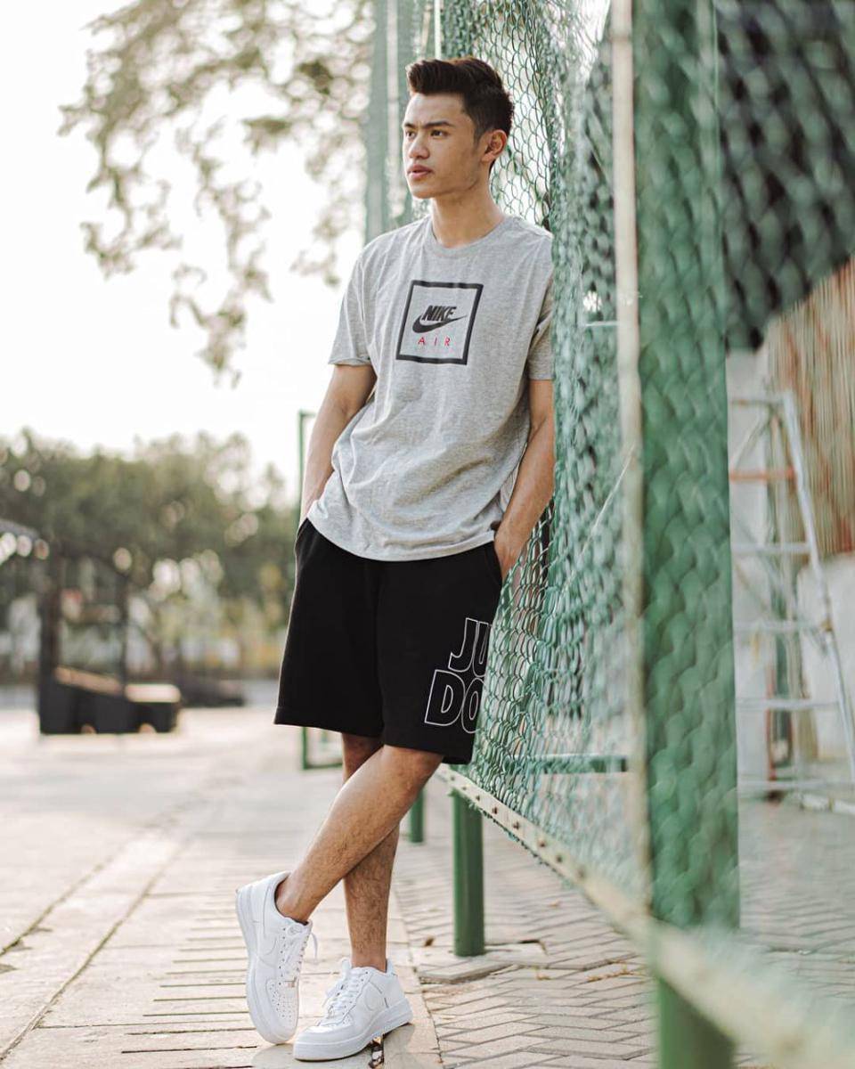 Gaya kasual ala Reynhard Ivan (instagram.com/reynhardivander)