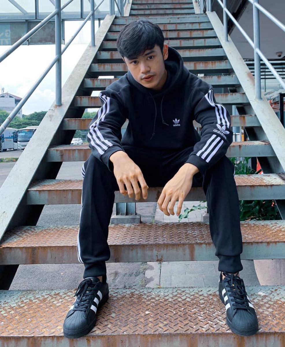 Gaya kasual ala Reynhard Ivan (instagram.com/reynhardivander)