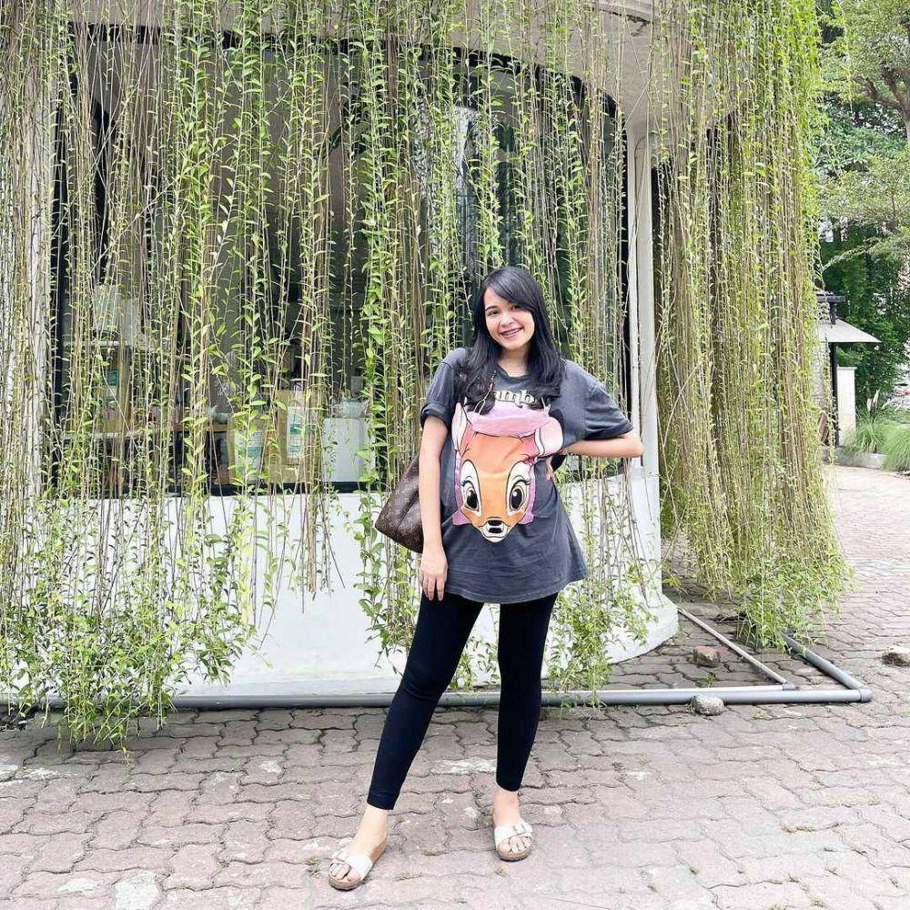 Zulfati Indraloka istri Babe Cabiita (instagram.com/fatiyw)