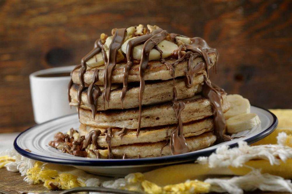 ilustrasi pancake pisang (stylist.co.uk)