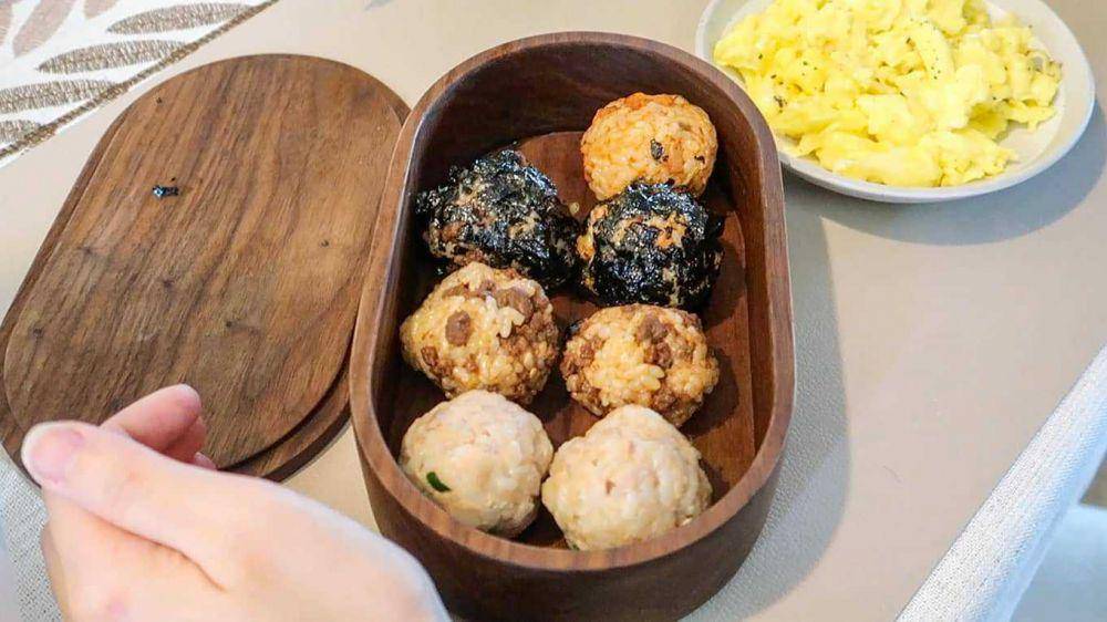 ilustrasi korean rice balls (futuredish.com)