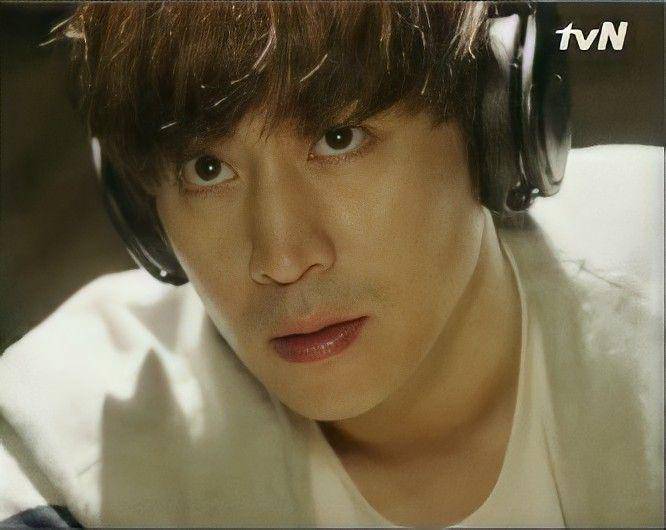 Eric Mun sebagai Park Do Kyung (dok. tvN via mydramalist.com)