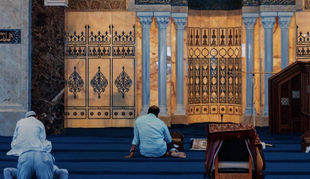 Salat malam adalah salah satu amalan yang disunnahkan (unspalsh.com/@rumanamin)