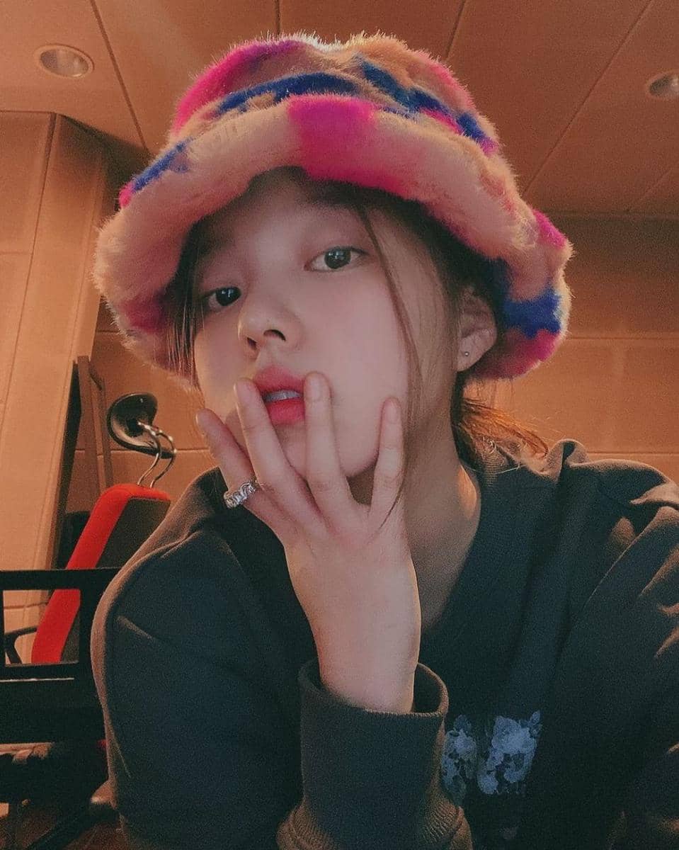 Rothy (instagram.com/rothy_ming)