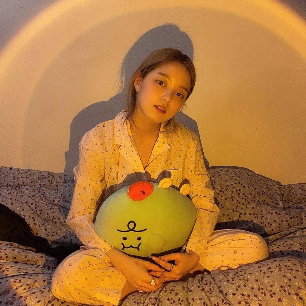 Rothy (instagram.com/rothy_ming)