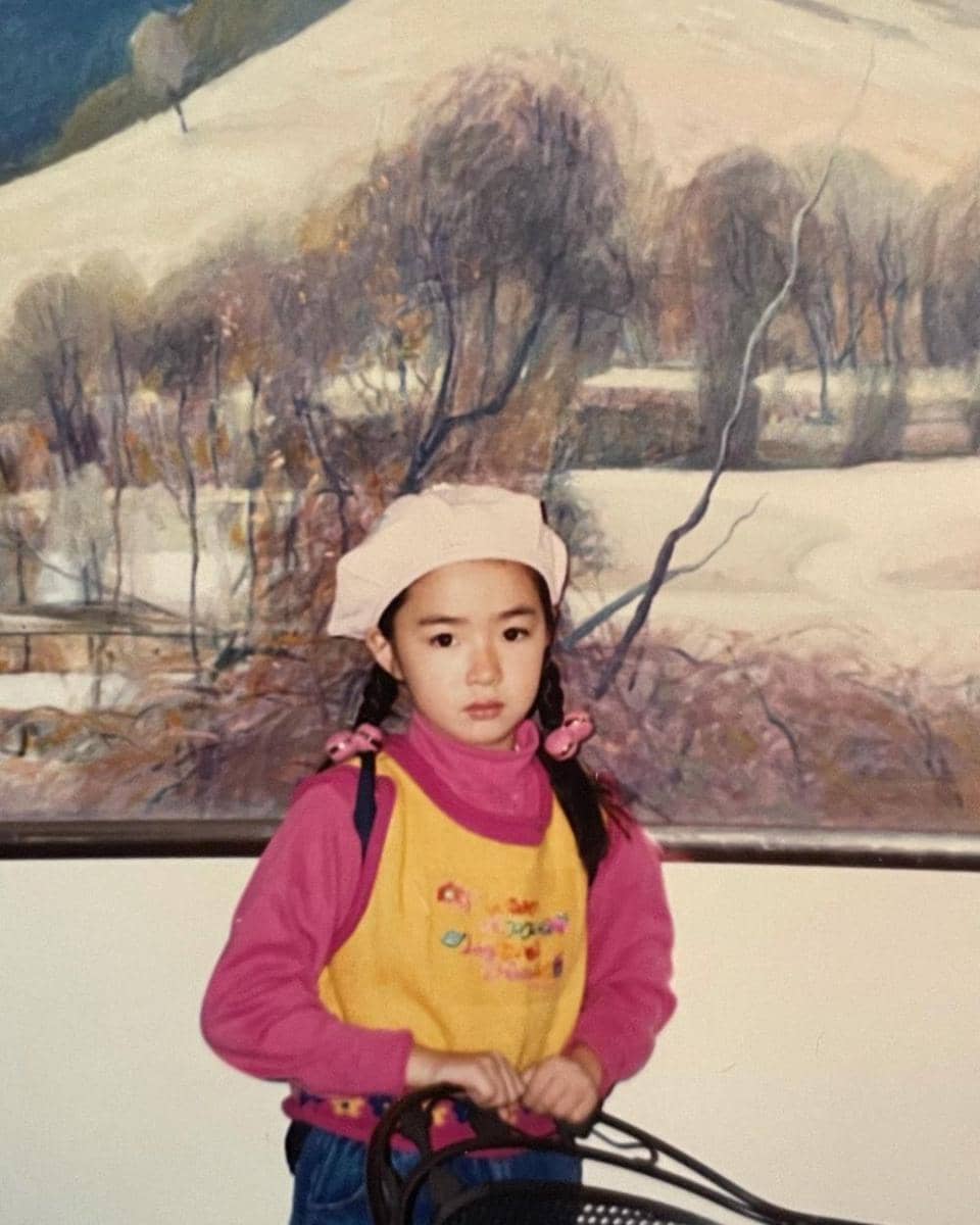 Potret Masa Kecil Shin Se Kyung  (instagram.com/official.hasungwoon)