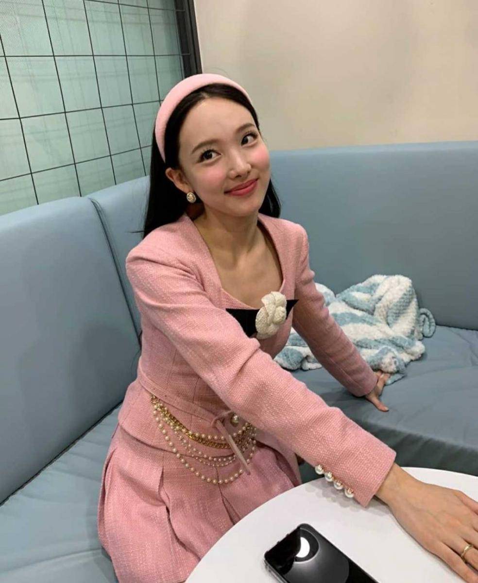 Nayeon TWICE (instagram.com/twicetagram)