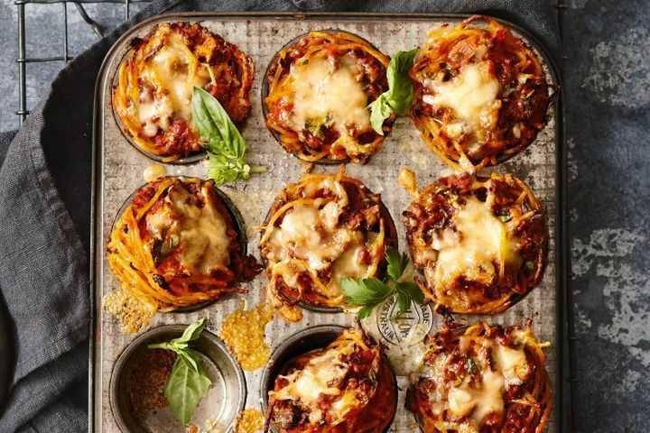 Spaghetti berbentuk cup. (taste.com.au/Guy Bailey)