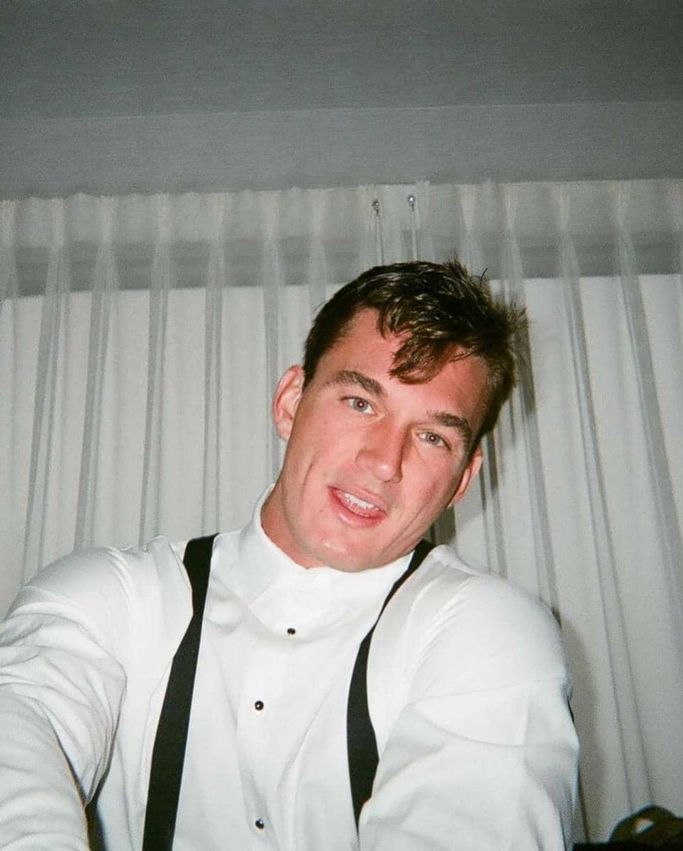 Tyler Cameron (instagram.com/tylerjcameron3)