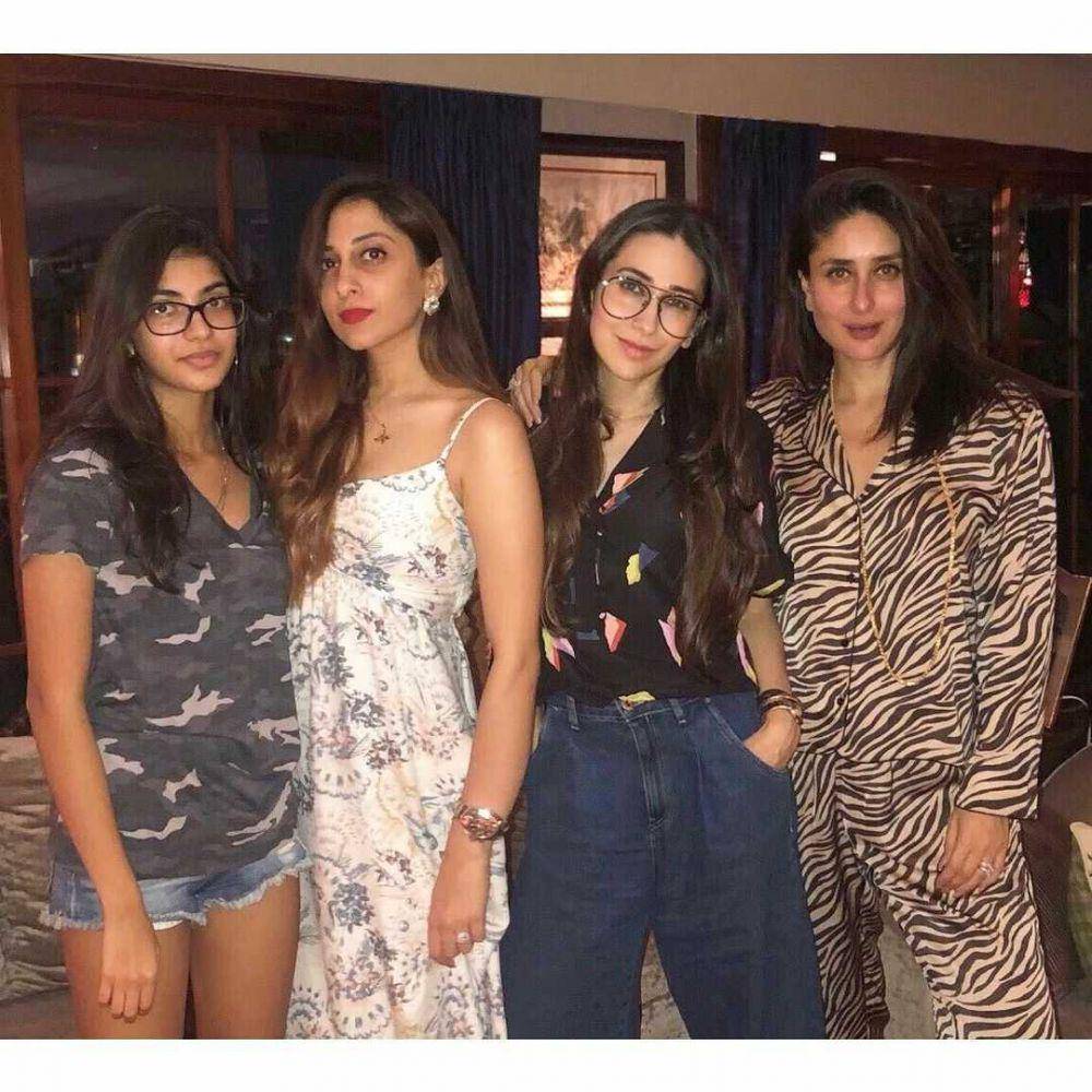 Keluarga Karisma Kapoor (instagram.com/therealkarismakapoor)