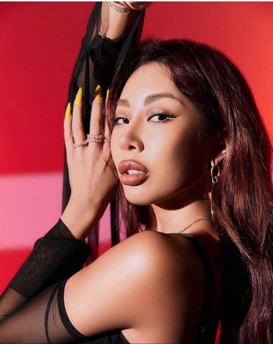 Jessi (instagram.com/jessicah_o)