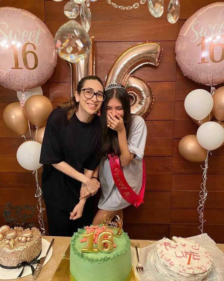 Karisma dan Samiera (instagram.com/therealkarismakapoor)