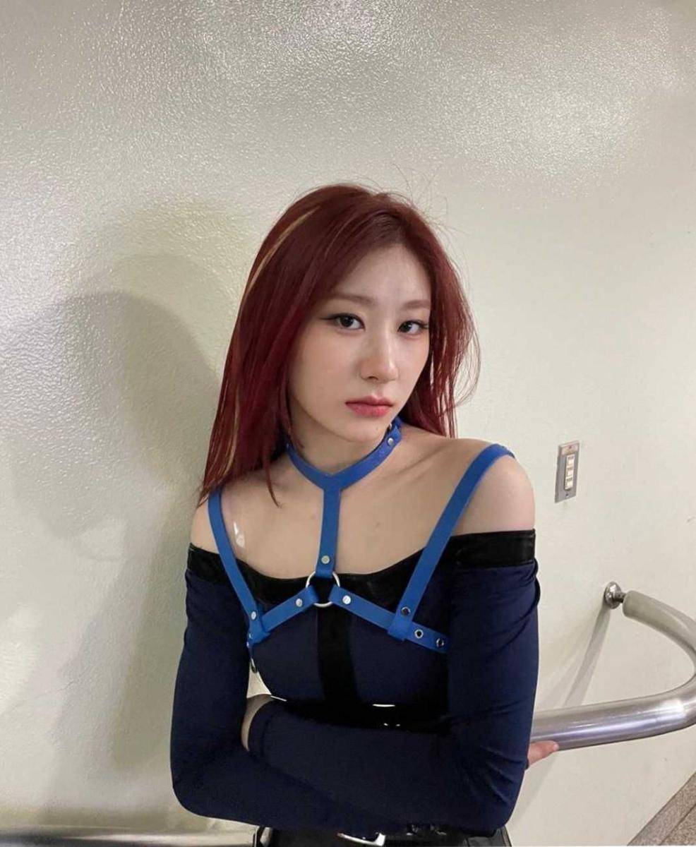 Chaeryeong ITZY (instagram.com/itzy.all.in.us)