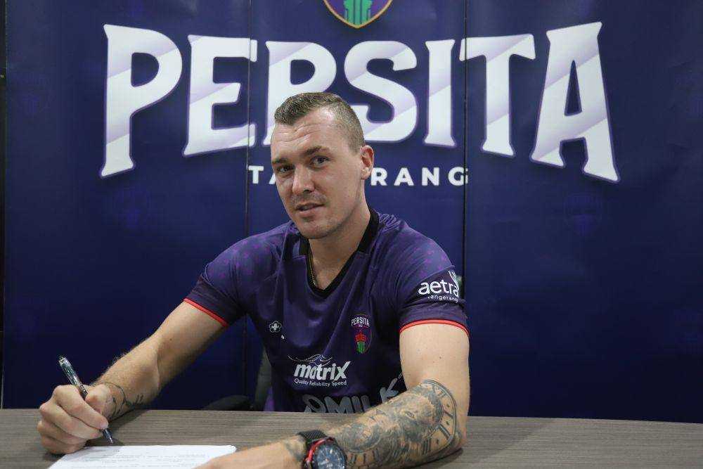 Pemain anyar Persita, Adam Mitter. (Dok. Persita).