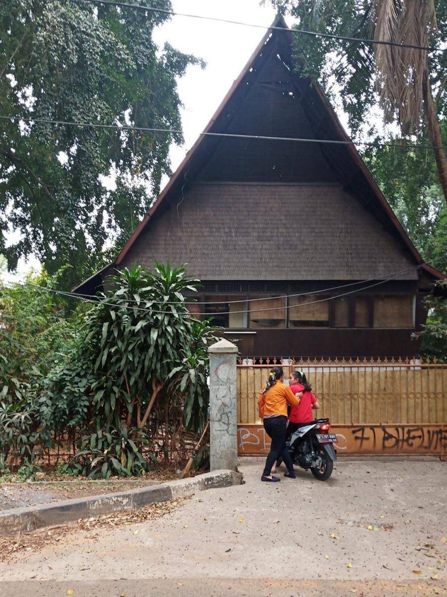 Rumah Gadang Bekasi (twitter.com/Azaayhughes)