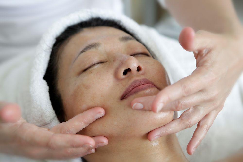 Upaya Perawatan Kulit, Mengenal Treatment Silk Peel