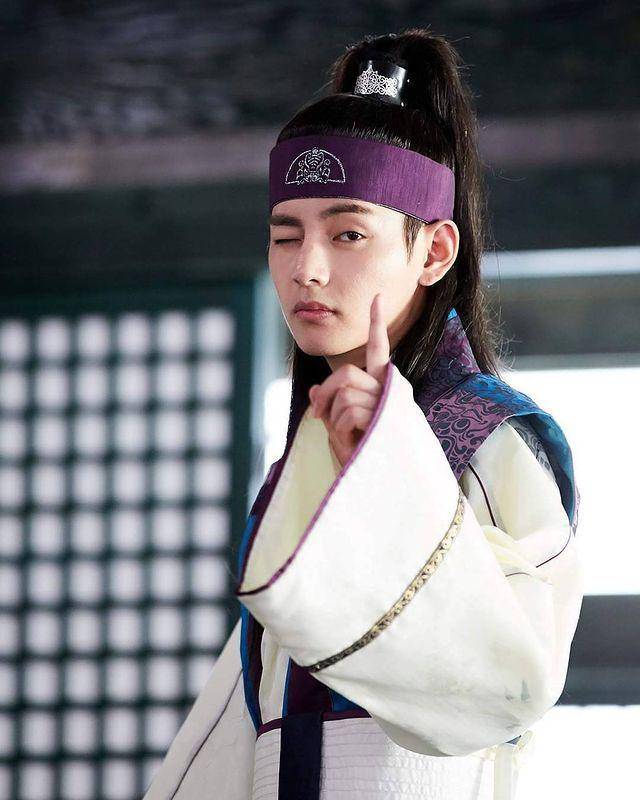 Kim Taehyung di drama Hwarang. (Instagram.com/hwarangtaehyung)