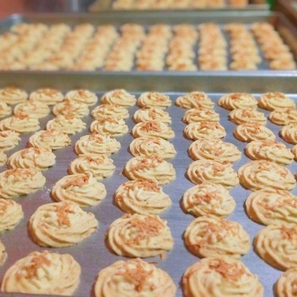 Kue sagu (instagram.com/respi_snackcatering)