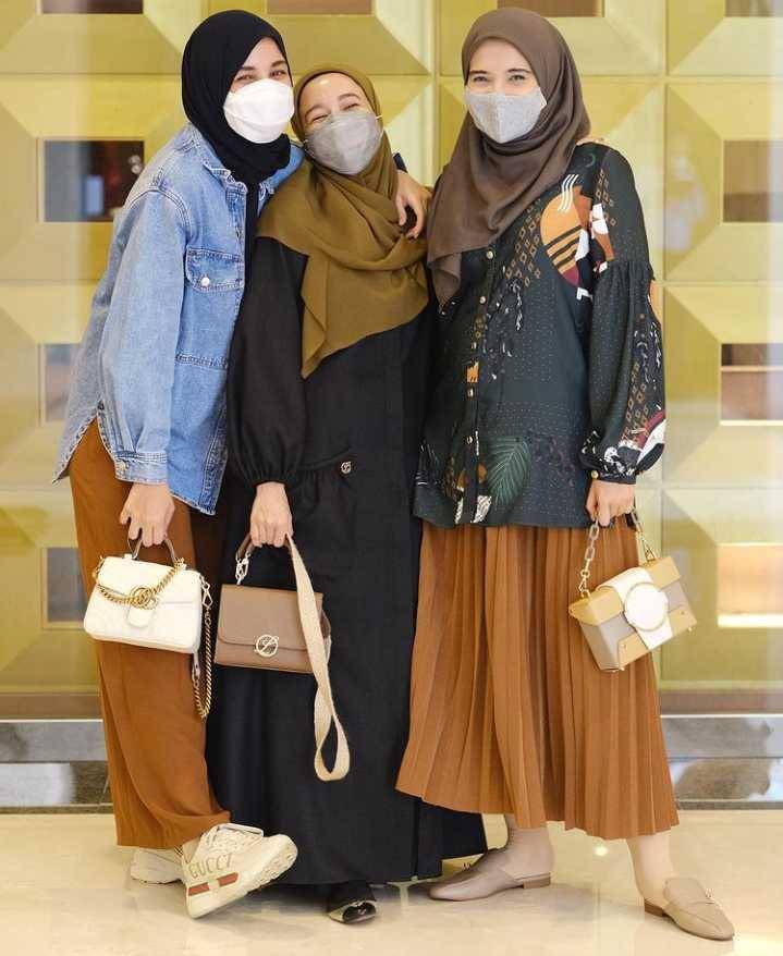 Kebersamaan 3 sahabat (instagram.com/shireensungkar)