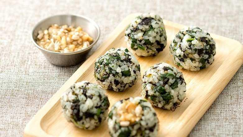 ilustrasi rice ball (magazine.foodpanda.my)