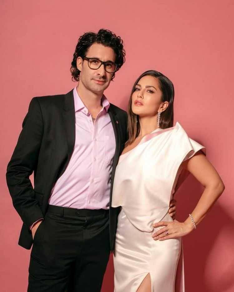 Sunny Leone dan suami (instagram.com/sunnyleone)