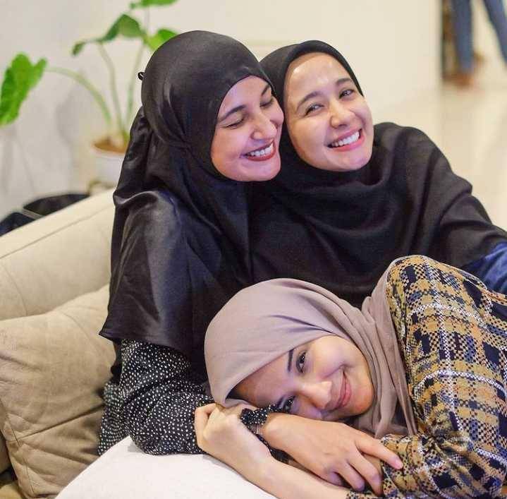 Kebersamaan 3 sahabat (instagram.com/shireensungkar)