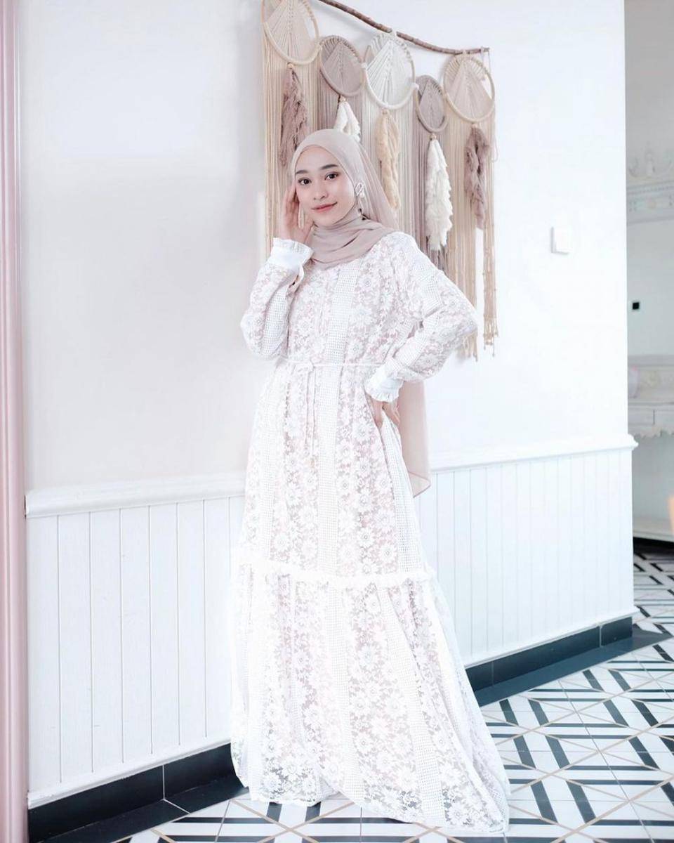 Selebgram Rifka Martha (instagram.com/rifka_martha)