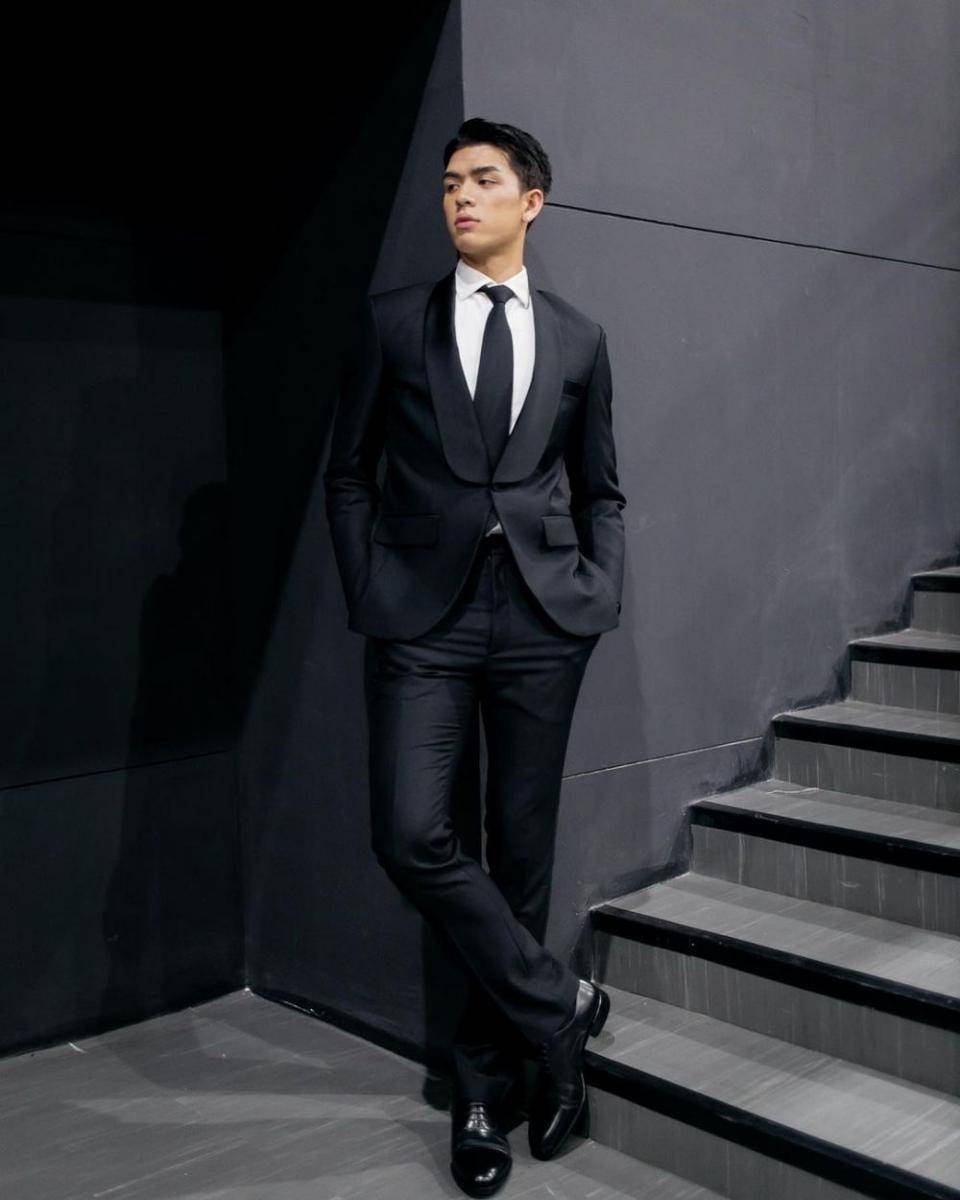 Joss Wayar (instagram.com/josswayar)