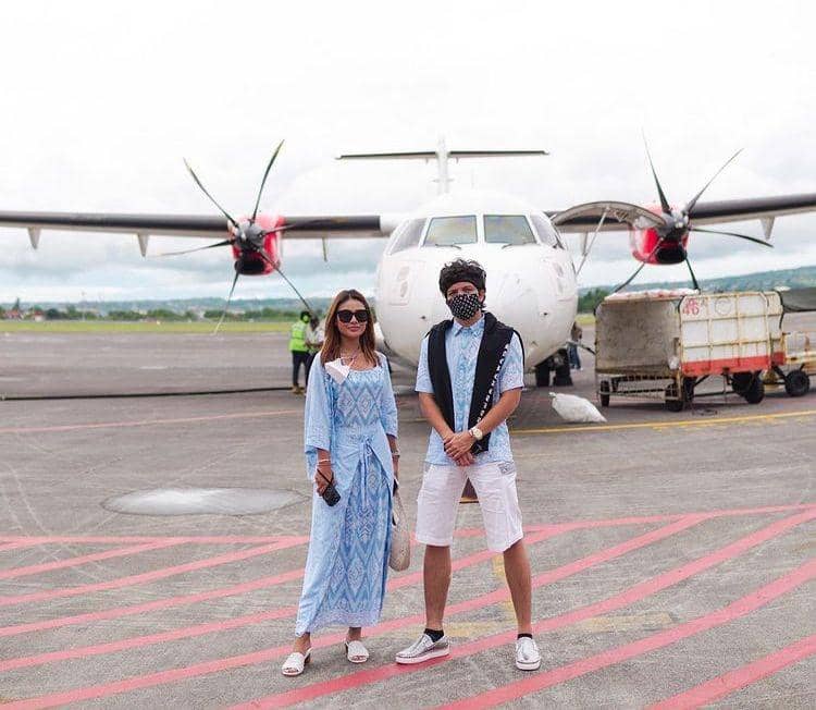 Aurel kenakan dress (instagram.com/Aurelie.hermansyah)