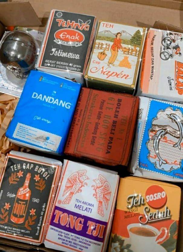 Hampers Lebaran berisi teh. (tangkapan layar cerita Instagram.com/krisdayantilemos)