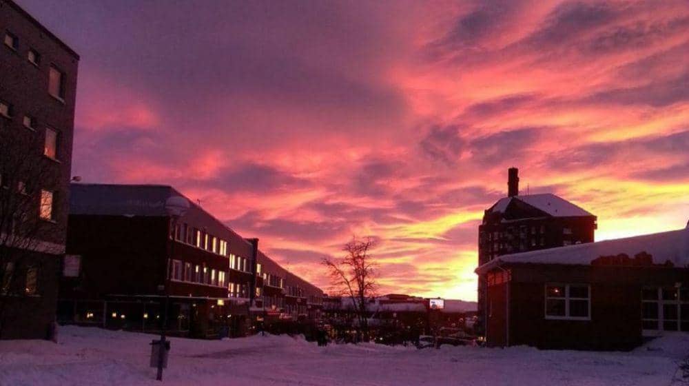 Kiruna adalah kota di Swedia yang dingin dan cenderung gelap. (kirunalapland.se)