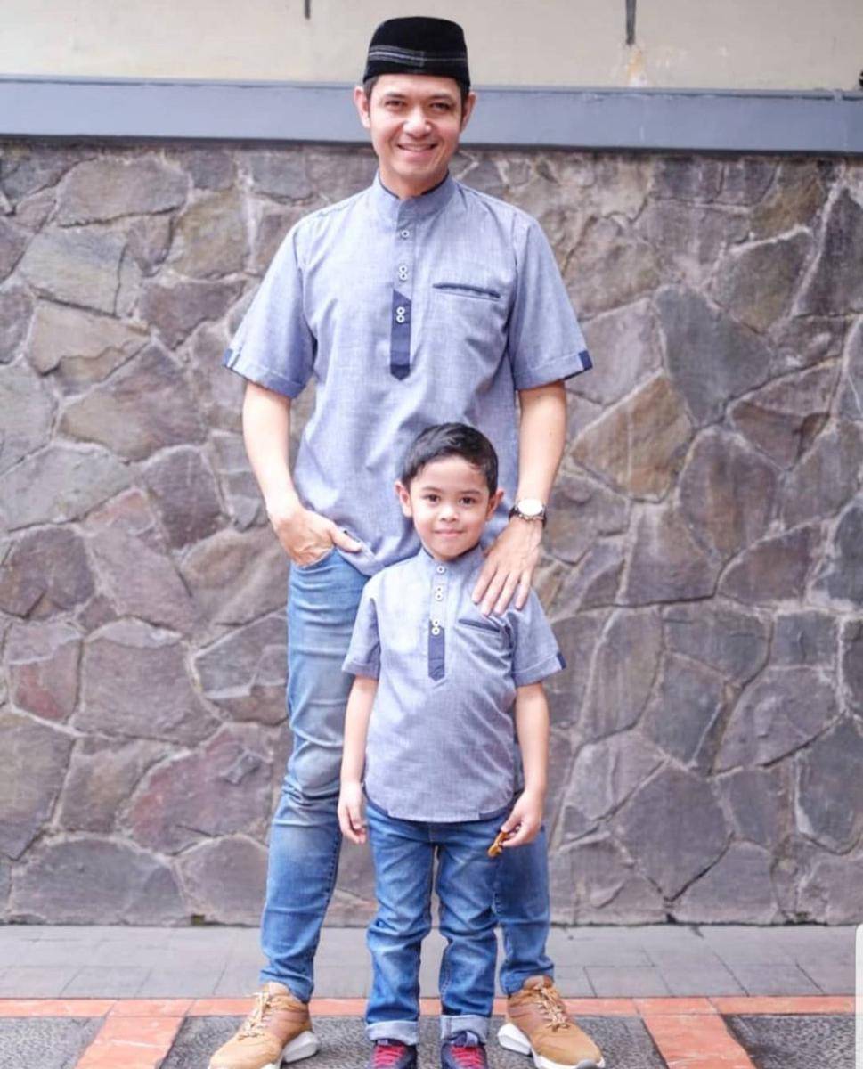 Keluarga Dude Harlino (instagram.com/dude2harlino)
