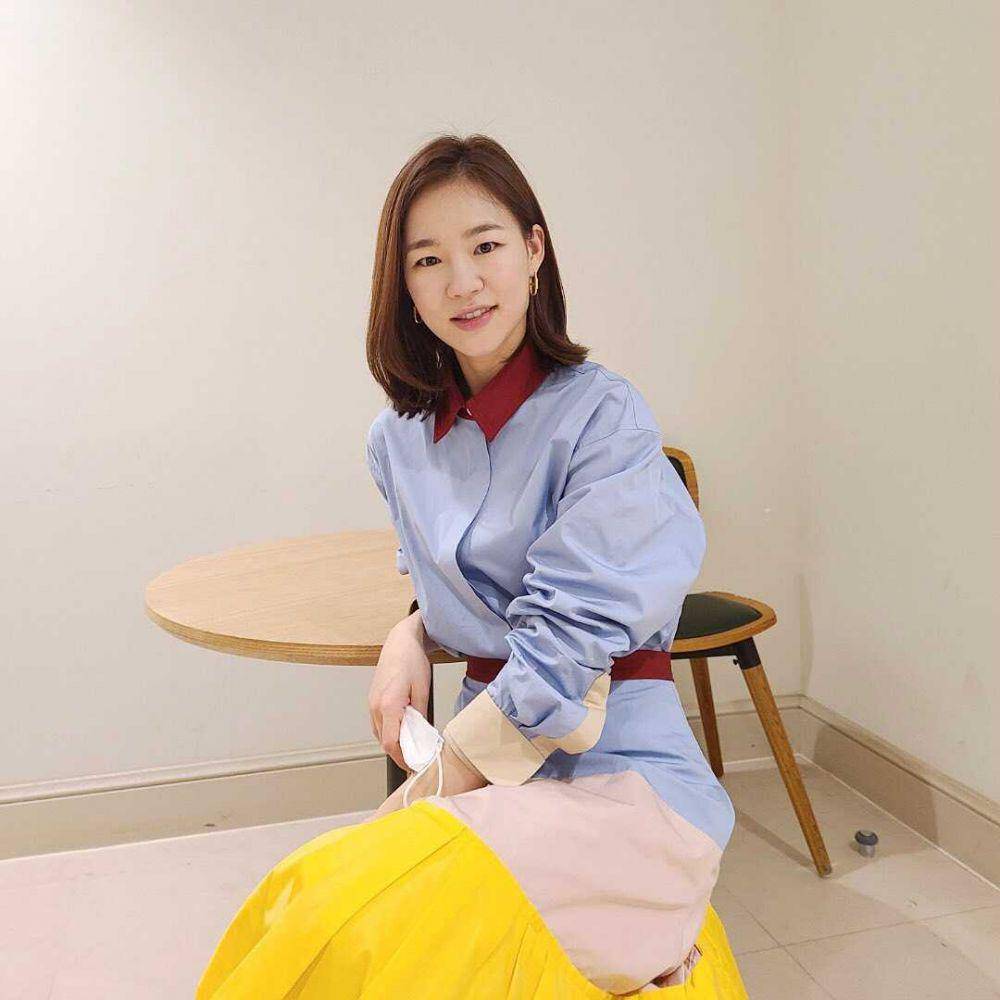 Han Ye Ri (instagram.com/sarament_official)