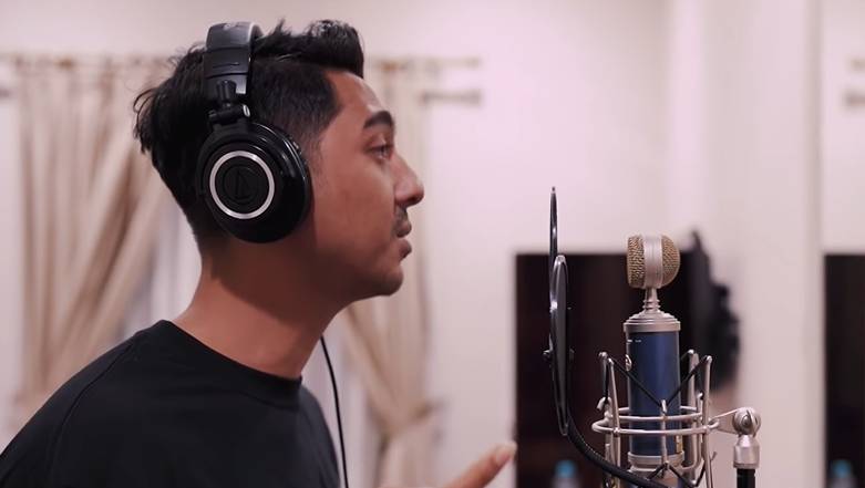 Arya Saloka cover lagu Tanpa Batas Waktu (YouTube.com/Ade Nurulianto)