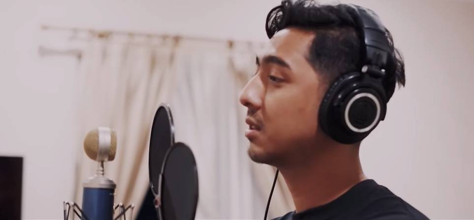 Arya Saloka cover lagu Tanpa Batas Waktu (YouTube.com/Ade Nurulianto)
