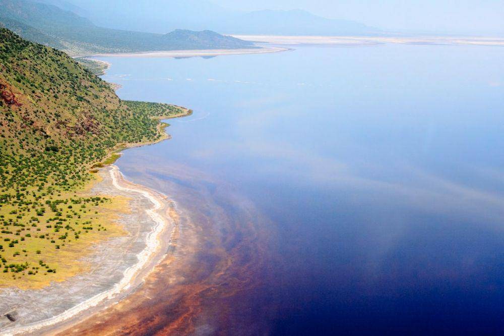 Danau Eyasi (timbuktutravel.com)