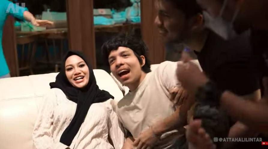 Aurel Hermansyah umumkan hamil anak pertama (youtube.com/attahalilintar)