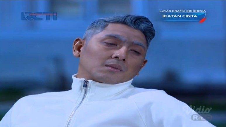 Arya Saloka dan Amanda Manopo berakting menjadi tua (dok. MNC Pictures/Ikatan Cinta via vidio.com)