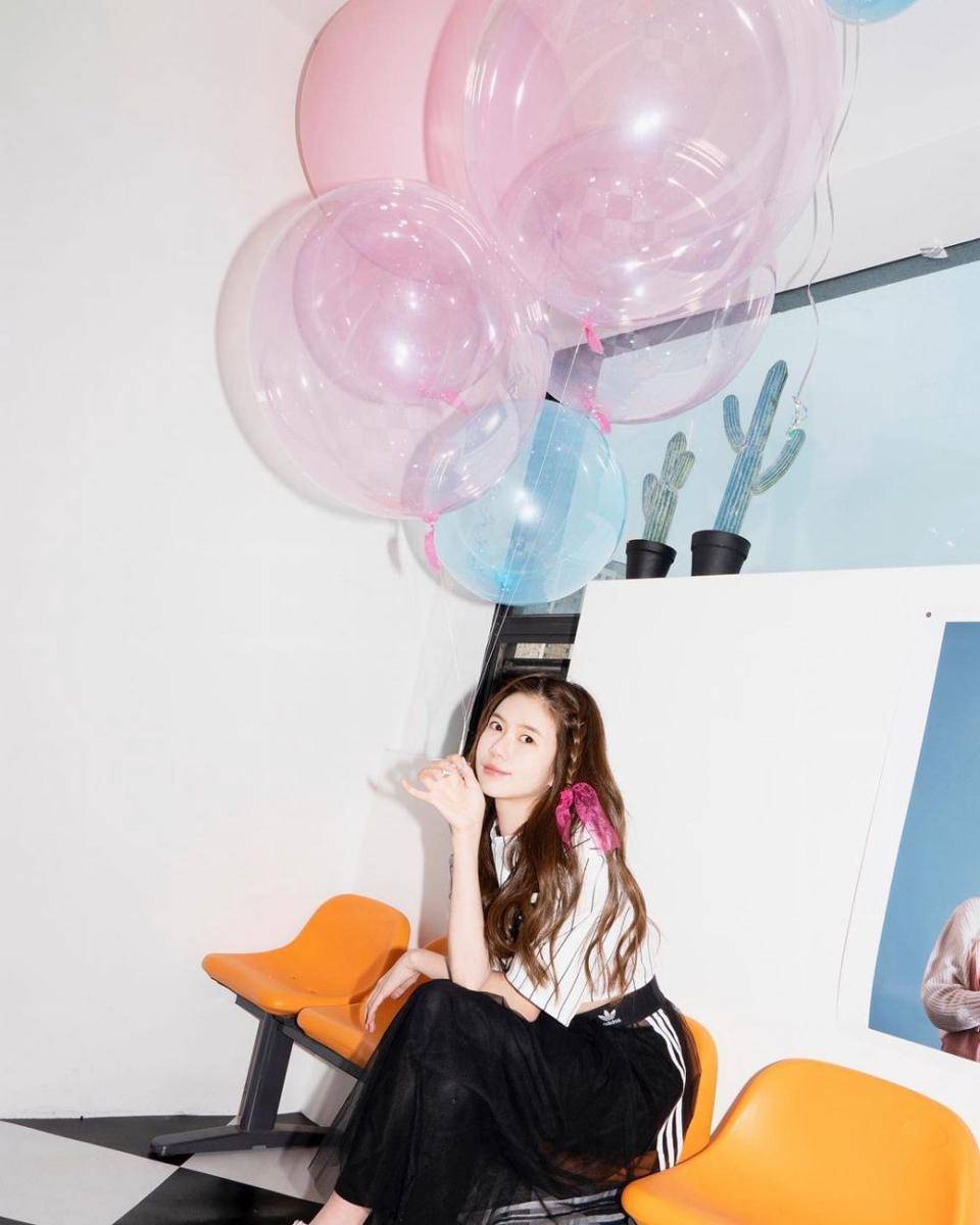 Jo Eun Yoo (instagram.com/eunyoovibe)