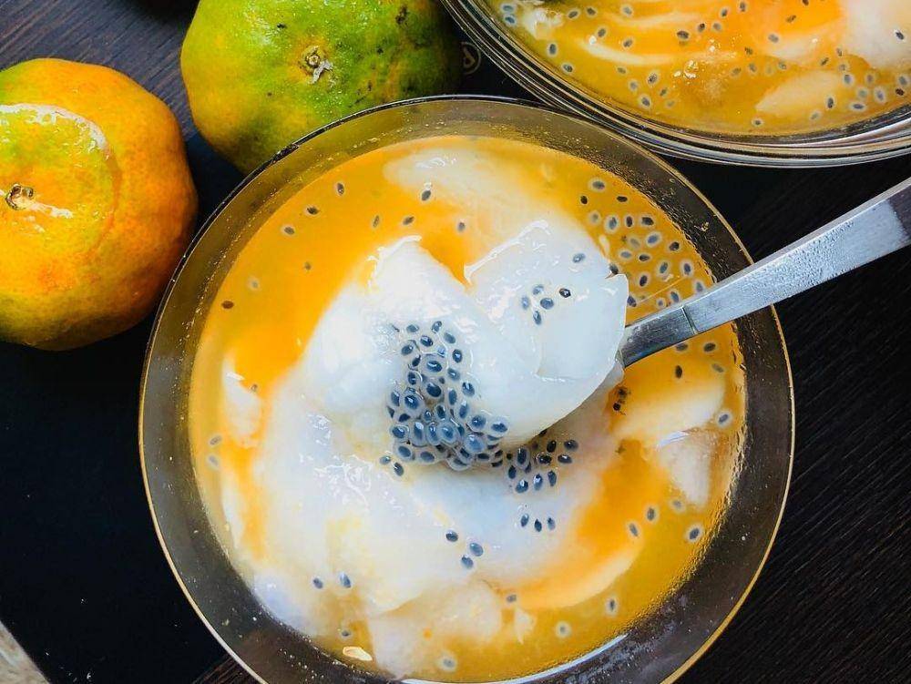 Es kelapa muda jeruk (instagram.com/eddriantjhia)