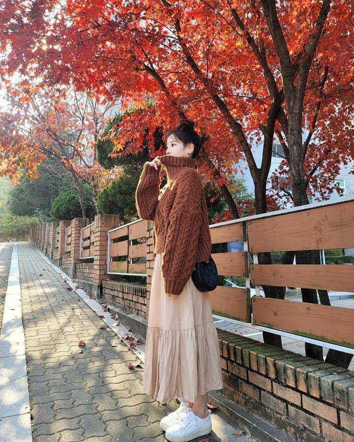 penampilan Dahyun TWICE dengan fashion khasnya (instagram.com/twicetagram)