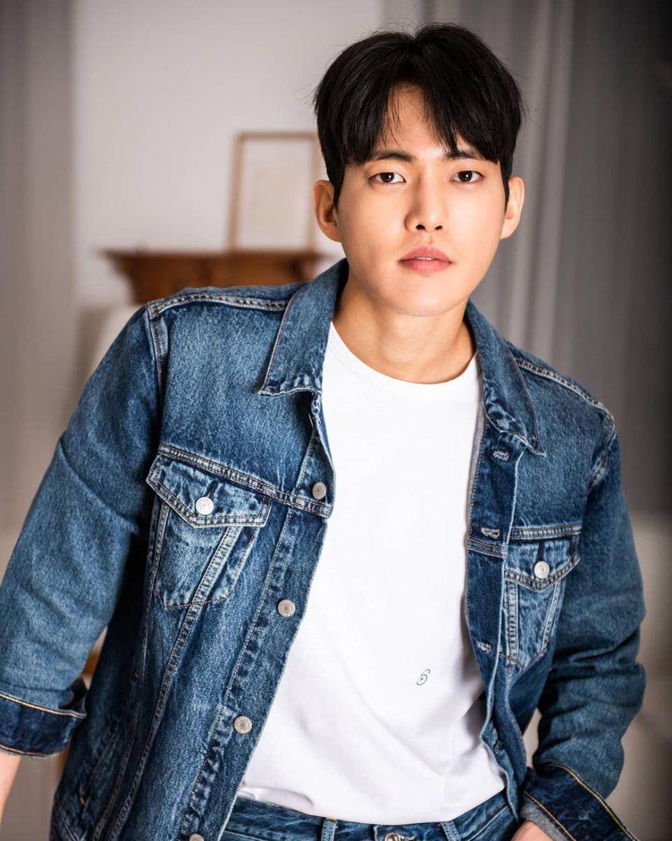 Kim Gun Woo (instagram.com/goodpeopleent)