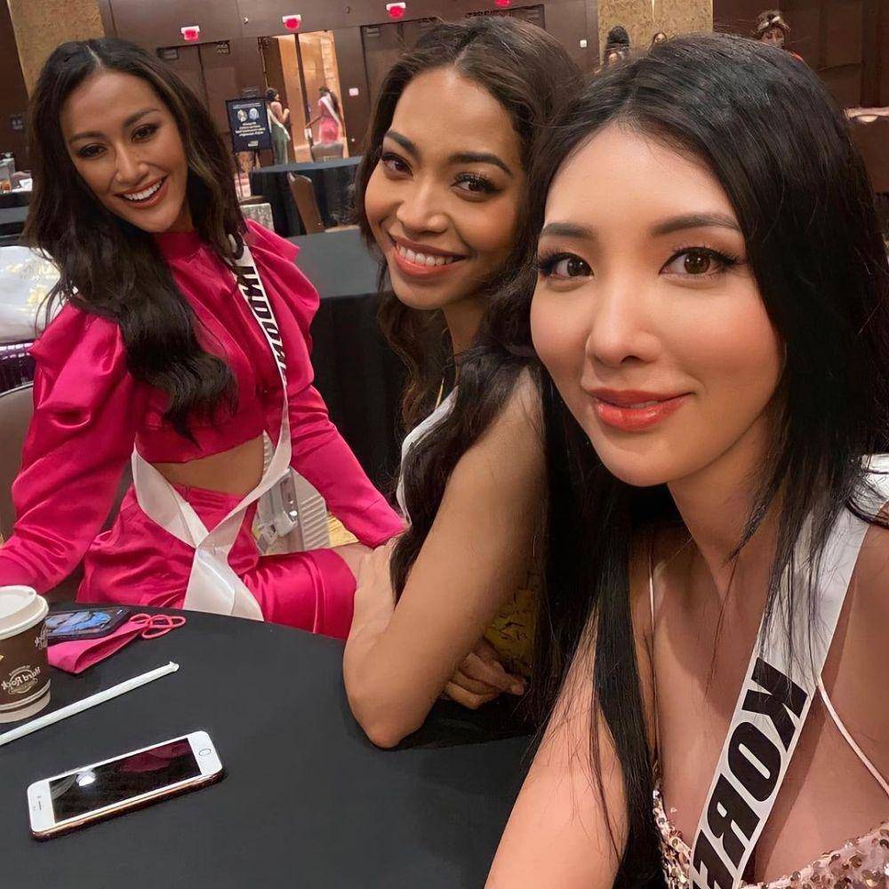 Ayu Maulida di hari pertama karantina Miss Universe 2020 (Instagram.com/officialpiteriindonesia)
