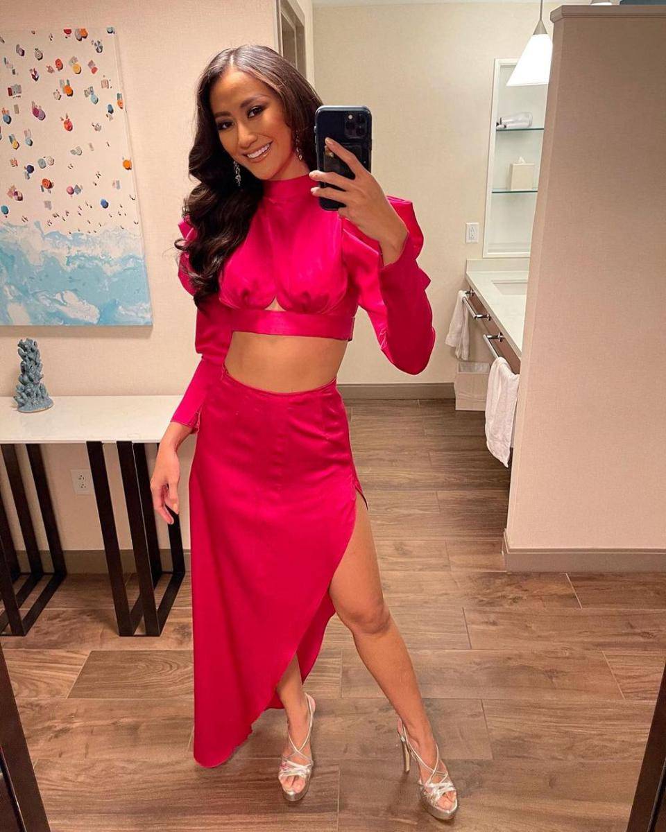 Ayu Maulida di hari pertama karantina Miss Universe 2020 (Instagram.com/officialpiteriindonesia)