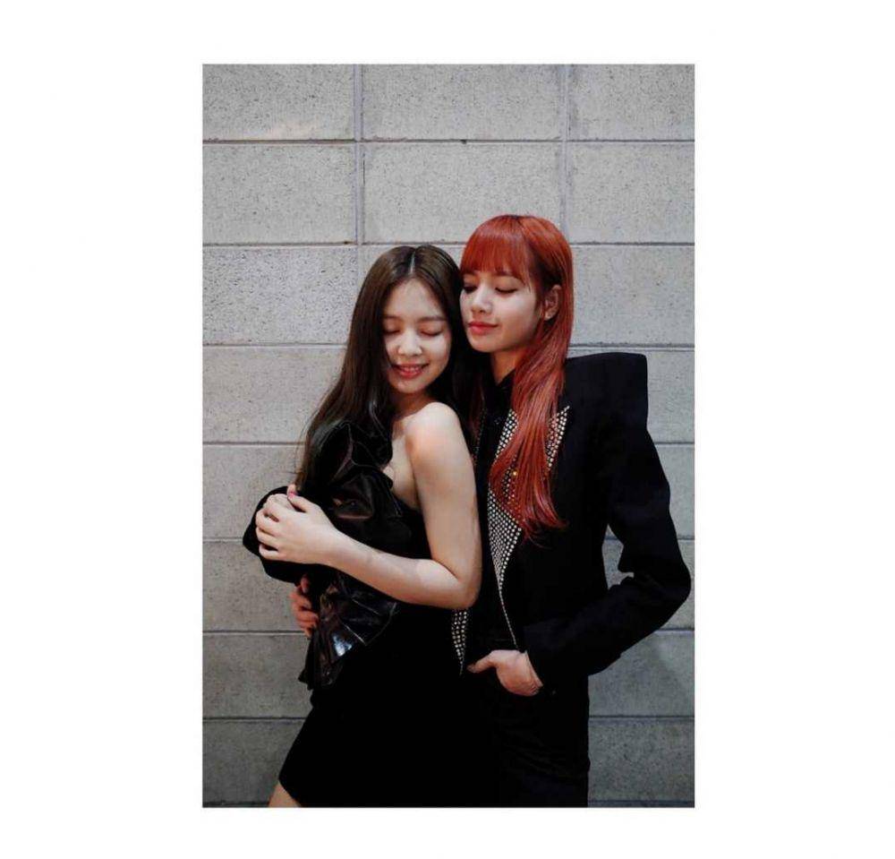 Jennie dan Lisa BLACKPINK (instagram.com/blackpinkofficial)