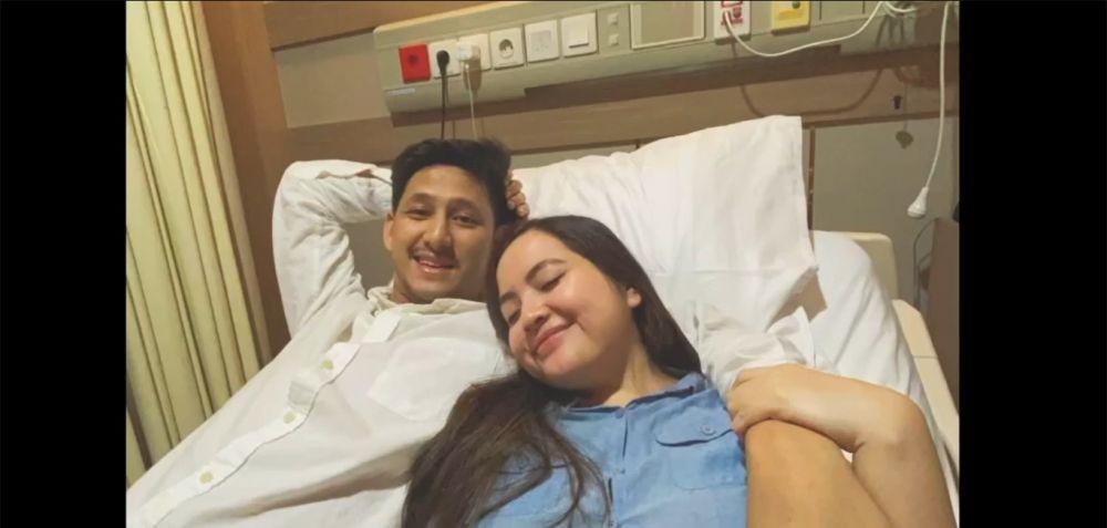 12 Potret Tasya Kamila Temani Randi Sang Suami Pengobatan Kanker