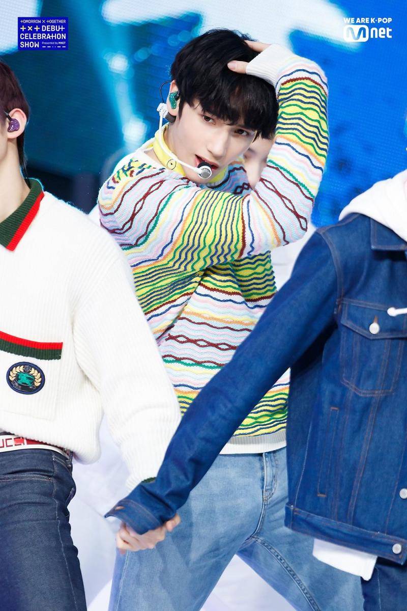 Huening Kai (post.naver.com/MNet)