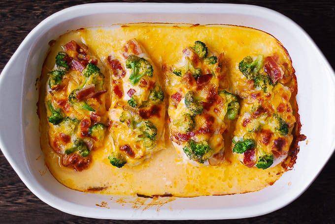 baked ranch chicken with broccoli and bacon (juliasalbum.com)