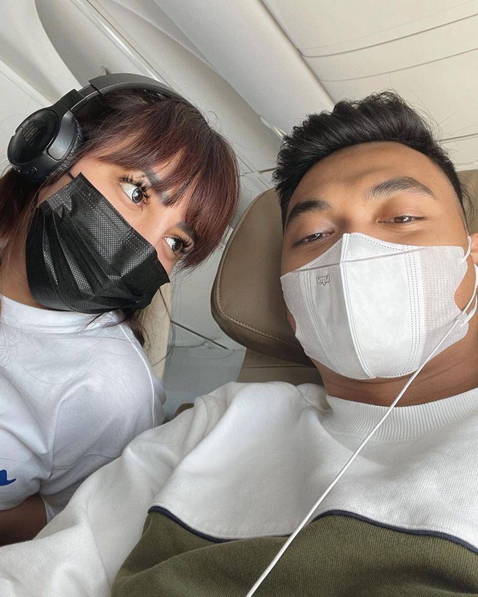 Kemesraan Alfath Fathier dan Nadia Christina (Instagram.com/_nadiachristina_)